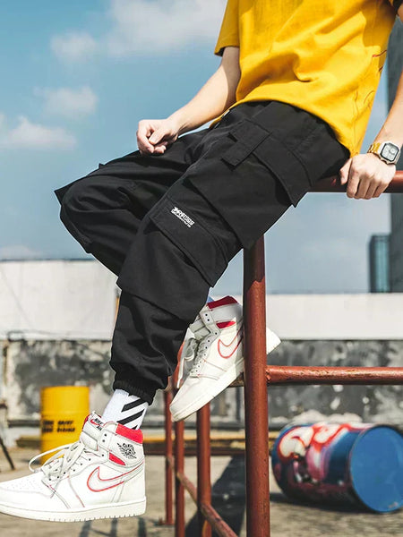 Alwanova Oversized Black Cargo Joggers